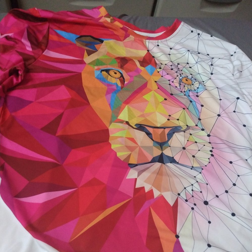 Lion Graphic T-Shirt